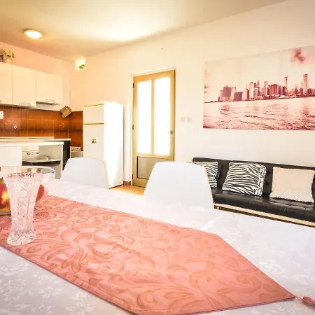 Marija By Interhome *